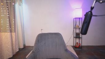 milania_stark - hey Guys welcome here ! try make so wet my pussy ! !we can have fun ! lovense is on favorite pattern 77/111/333