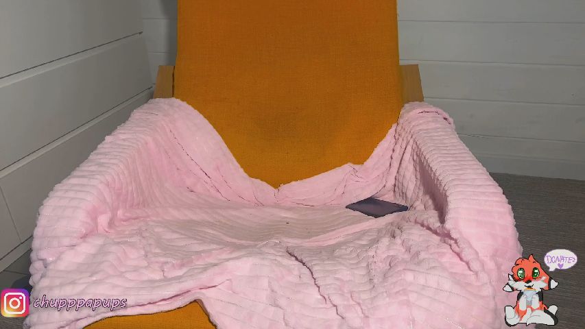 Fuckmeenow98's MyFreeCams show and profile