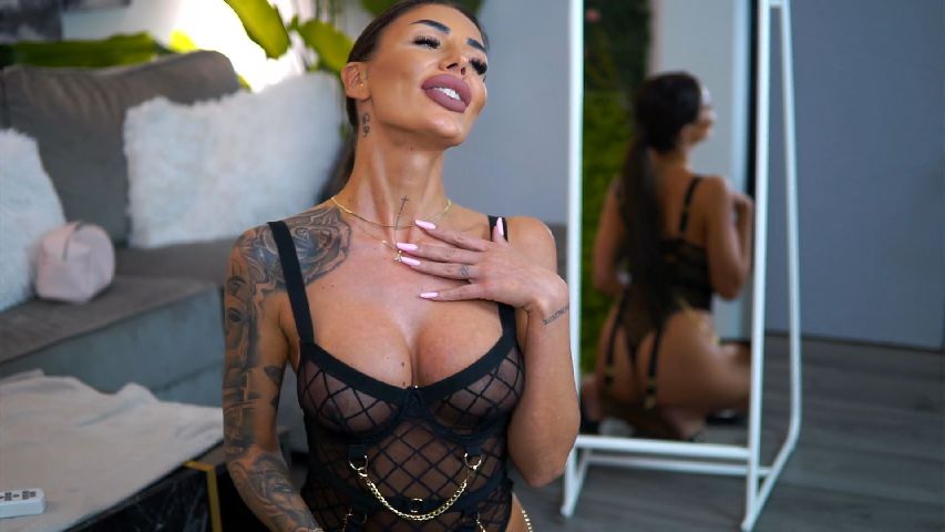 Live Stream of RaquelleVon
