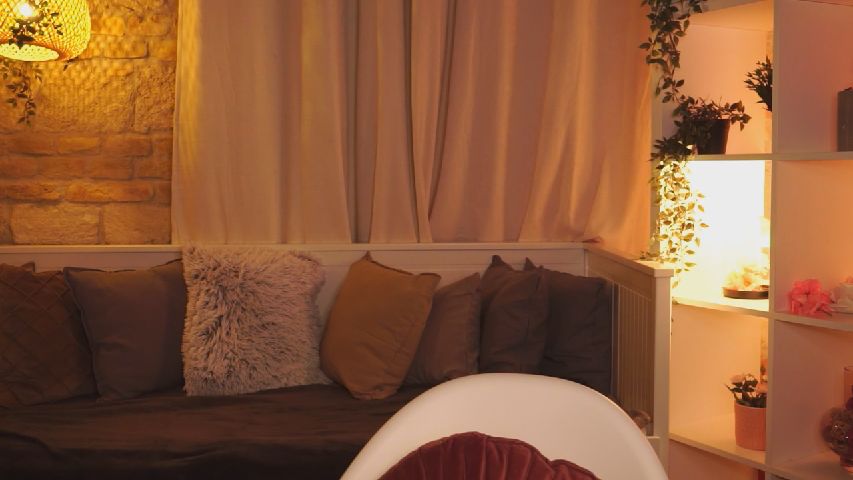 Live Stream of SnowBarbiee