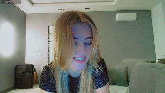 KilianSou - Happy October❤️ XOXOX 5144 takee off this black pants / Glass of Marti 999 tk/ Lovense/ PVT/ truePVT is ON 222/555/1001 Now 347 ? Thx for all