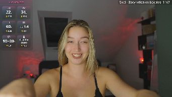 Alexis__Texas - FREAKY FRIDAY! POLL ON MFC SHARE! Make me horny & use my TOY 🔥 111|222|333|555