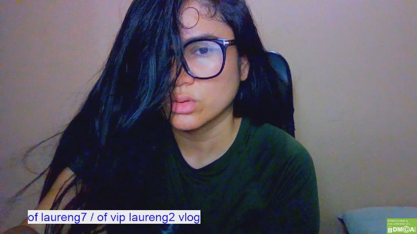 claurensexy's MyFreeCams show and profile