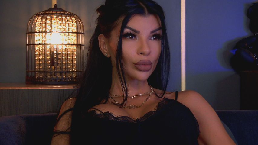 KittyDiamond5's MyFreeCams show and profile