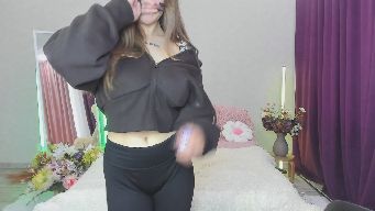 Luna_Blade - Hi hi♥Stand up 22tok| Kiss me 21tok|c2c 55tok| Choose song 15tok|Dream tip 777|More in pvt or grp^Kisses