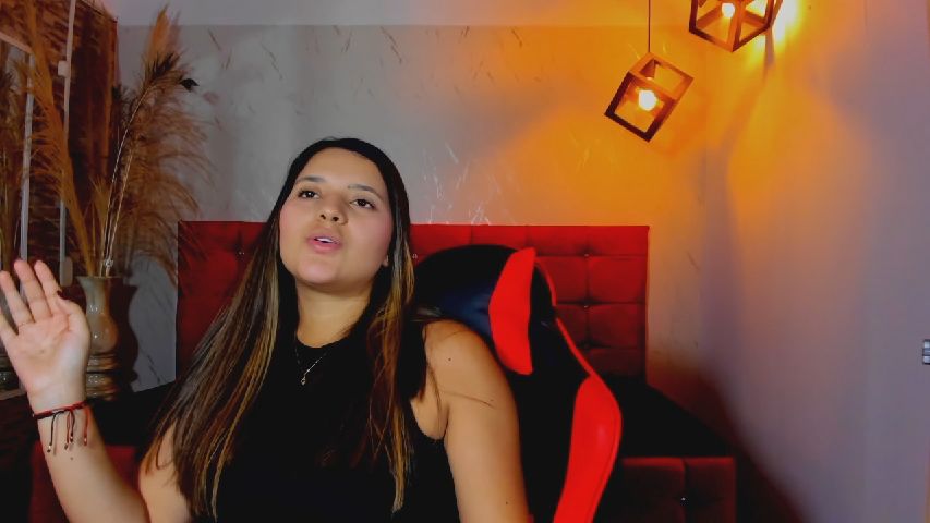 Hadley___ live