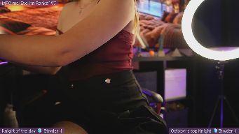 Evelinn - one little spell and suddenly you’re thinking about me all night😈🌙