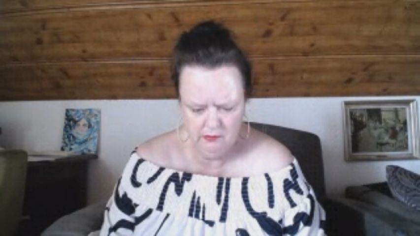 TiffanyMilf online profile