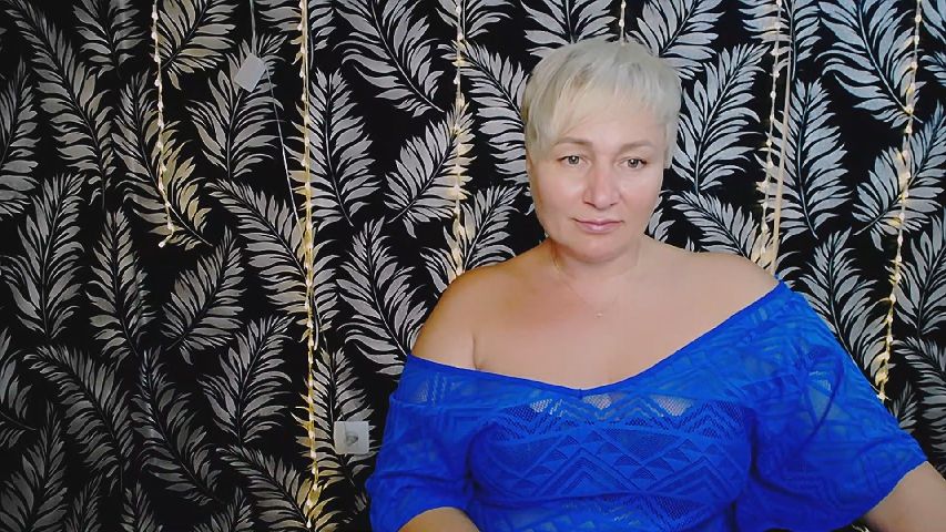 OliviaOskar_'s MyFreeCams show and profile