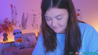 FIRE_ICE_EMMA - 1321 topless + oil! 🍁 20 Spank/65 Wheelspin/200 Hitachi/222 snapchat👻/500 for all 38 Videos