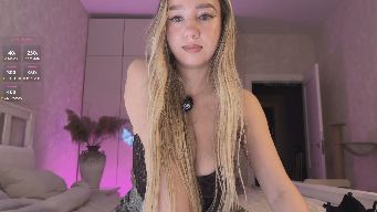 IcePrincess_ - lovense on| 400 Tits |250 wheel |110 naughty PM |191 hand bra |check my tip menu