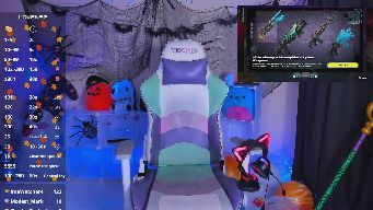 LexaLuv - Its Spooktober Month!! Tip menu above stream! Tip War with Cynpai starts @9pm pst