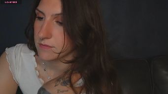 just_erika - hi :) [[teams/pvt on]] favs 17/25/38/59/101/199