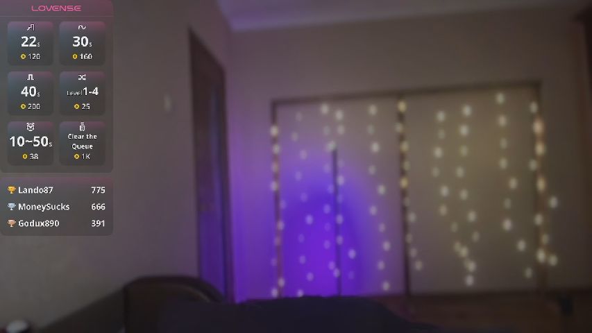 Live Stream of LanaLouLou
