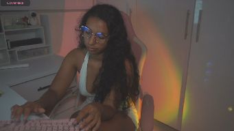 Lulita - Hello guys...Striptease? 1111 countdown, 35 earned, 1076 left until show