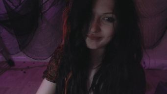 Roomtoavoid - https://onlyfans.com/roomtoavoid