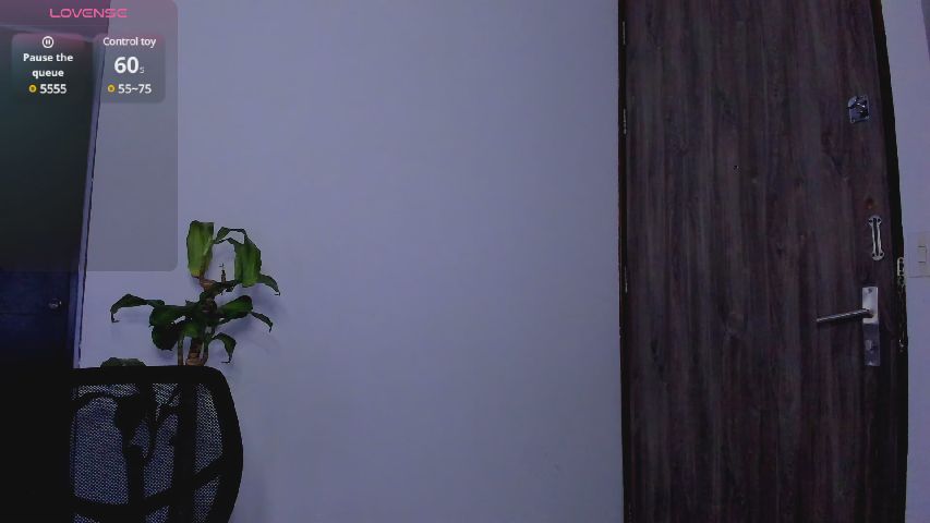 Lauraa_Rose's MyFreeCams show and profile