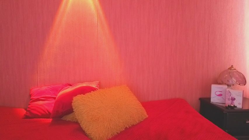 Live Stream of Emigomez_