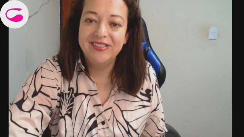 Oriana_wet's MyFreeCams show and profile