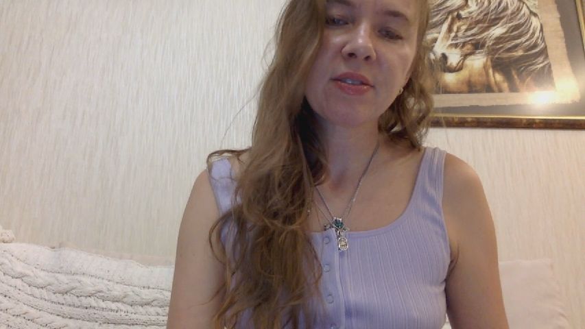 KITTENGER's MyFreeCams show and profile