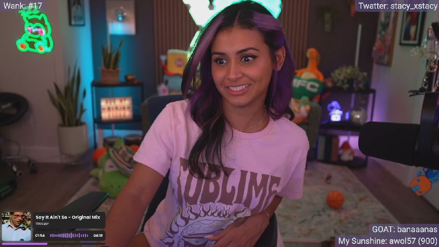 Stacy_x3 live
