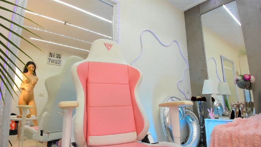 Yanna_miana live