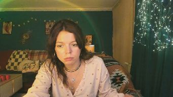 ClancyMorisey - stand up 20/ feet 40/ shirt off 80/dick rate 85/ make my day 3333/ check my wishlist and albums! make me happy 5555