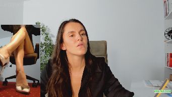 LegswAttitude - HI! 100-rank up & Apreciation| LOVENSE on! > bUZZ LEGS W 50 or more | FLASH 900- boobz, 550 -sneaky bum | Wheel Spin -300 tok | Goal rank currently