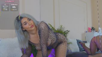 TorriHayes - 1234 SquirtShow💦Heeey Guys! Lush&Domi ON ❣️ Ready to fulfil your cocks desire 😈 Make me wet with 66/99/111/200