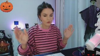 MissLemonOG - Hi! Check MFC Share for provocative & outrageous stuff! 200 - wheel spin | 99 - PM for a day