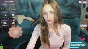 MaryBelle - lets chat and fool around