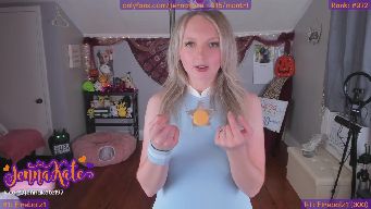 JennaKate - Rosalina* Dress off-629! 31 or 431-RAFFLE! 14-kiss | 30-tit flash | 45-ass flash | 60-spanks | 115-BJ tease | 200-snap4life | 555-Roadies Club on MFC Share