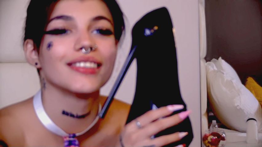YasminStorm online image