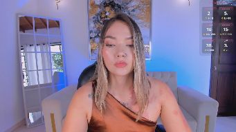 HaleyGreen - My pussy wants to feel your fingers sliding inside ♥ X: haley_green_x ♥ Goal: Fuck Pussy 399 Tkns Left
