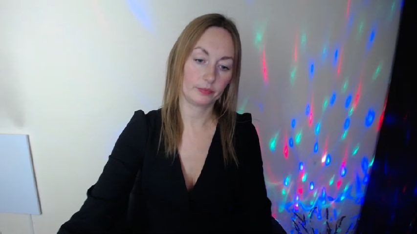 Live Stream of AriellaKi