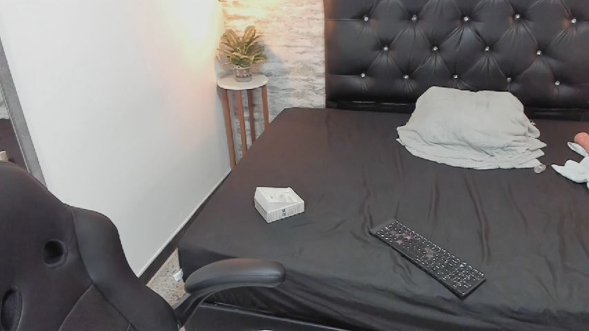 Vale_bbw live