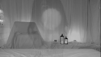Olivia - Ghost of Olivias Past