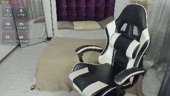 SexyGirll_ - Lush on make me cum-squirt//check tip menu for more fun//pvt on