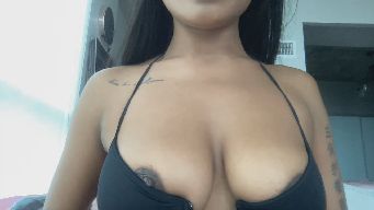 EmiliaBrooks - True-Pvt On* Sloppy BJ 230* Flash 99* C2C 90* Snap 555* Strip 300* Spank 22* Puss 302*Spin Wheel 111/333* Something Off @ 4939