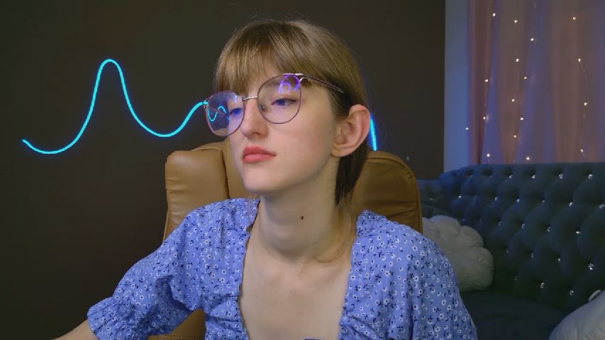 Live Stream of EmyLure