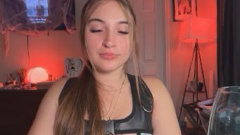 SarahRhyder - HALLOWEEN CUM SHOW! NAKED 2000 CHECK TIP MENU
