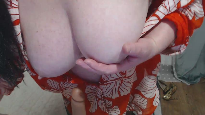 Live Stream of JullieMilf