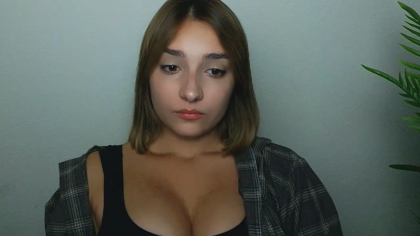 Veryshygirl online profile
