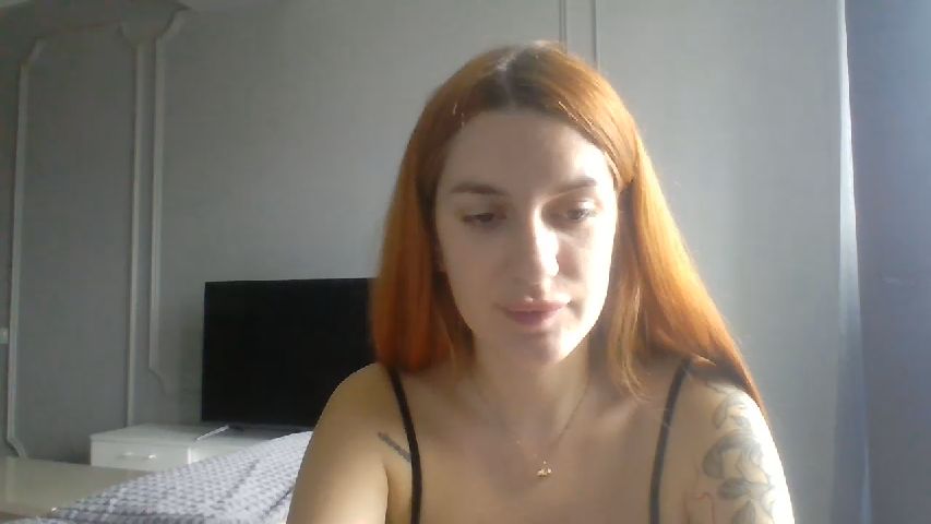Talisha_Knox live