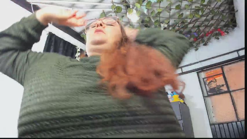 AlanaDermott's MyFreeCams show and profile