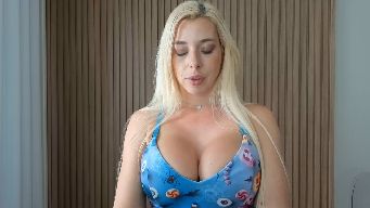 New32FTits - Ask about PVT! :) 200 = Big Tits Vid!!! / 900 = Striptease / 1875 = Top off + orgasm / 2000 = PM + Snap + 10 vids! / 150 = Pussy or Ass Flash