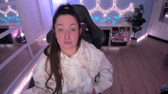 Nikki_Haze - 674 Lingerie @ 766 |Love 11 Friend/c2c 100 |20 vids 200|Boobs 88|Shots 300 |*Tip Menu on Share