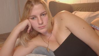 Rosie_B - 4444 naked // Snapchat + 5 spicy photos — 399 // topless 5 min 299 //my fav number 33 // c2c 74//stand up11// flash boobs 80//GRP IS ON
