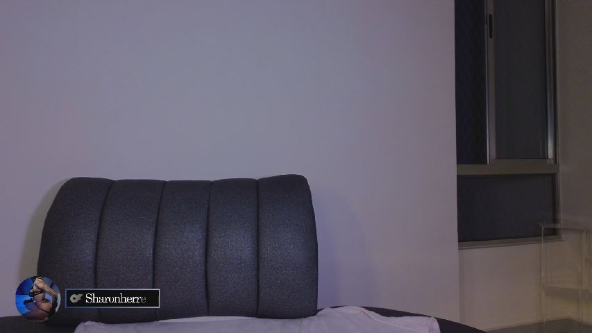 Andrea_T live