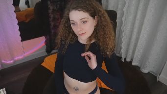 peachyqueen - hush plug 4211 / wheels on whiteboard / snapchat 888